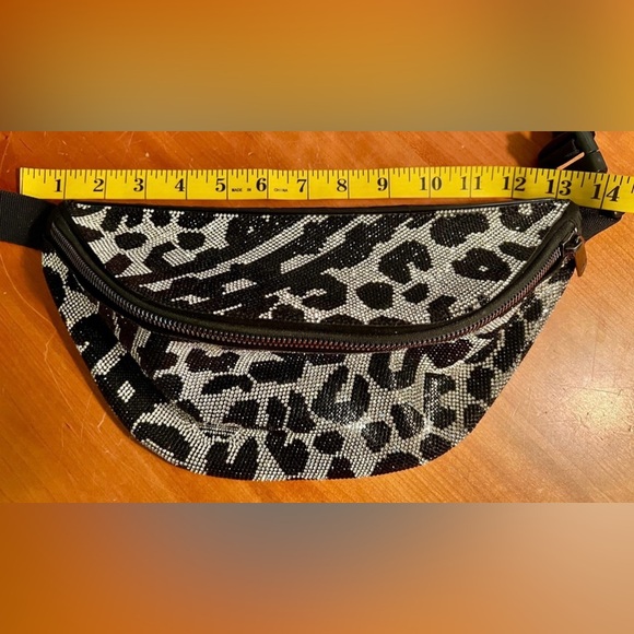 ADIDAS Rhinestone Waist Belt Large Bag NWOT - Picture 8 of 8
